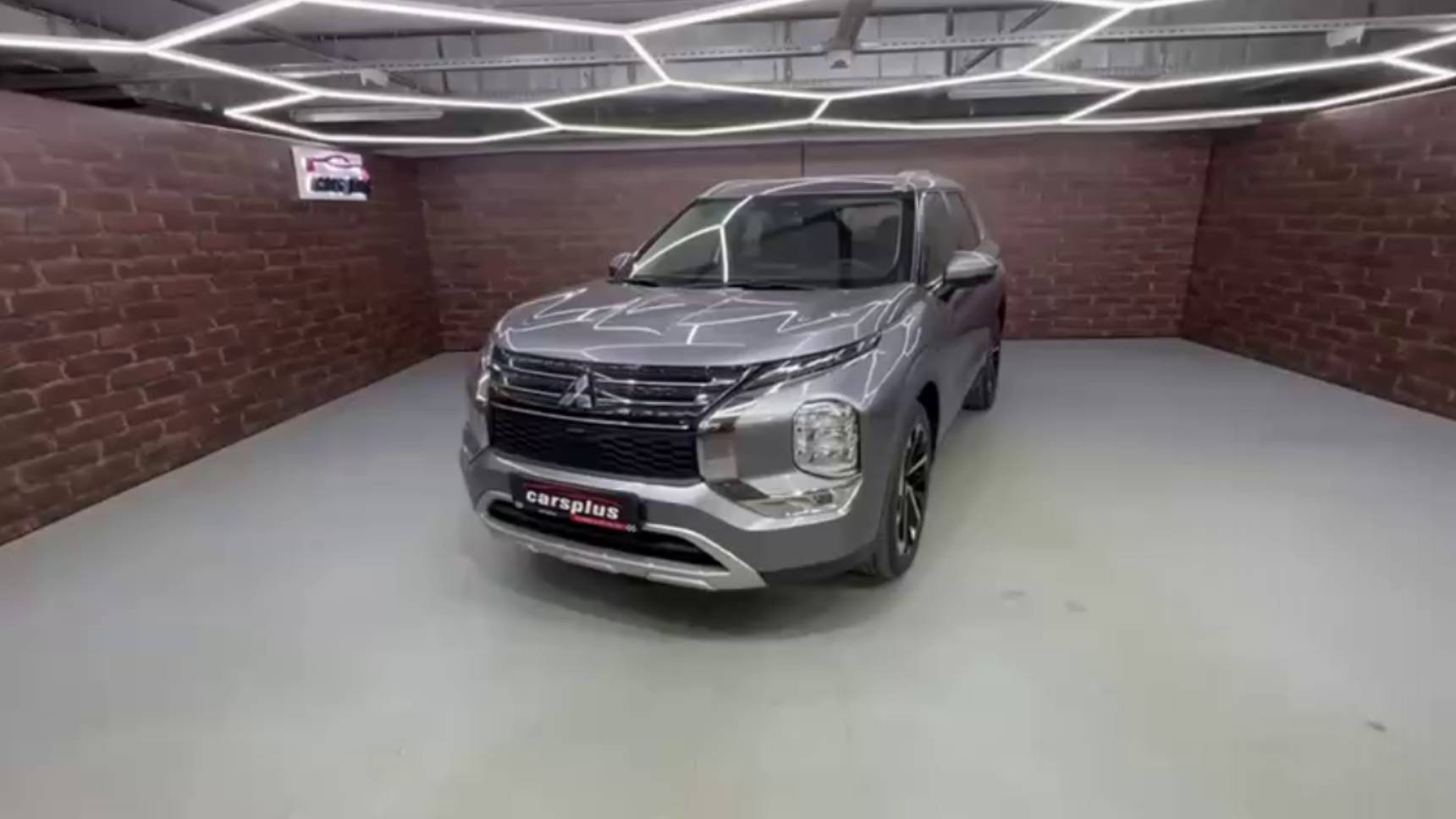 В наличии Mitsubishi Outlander👇