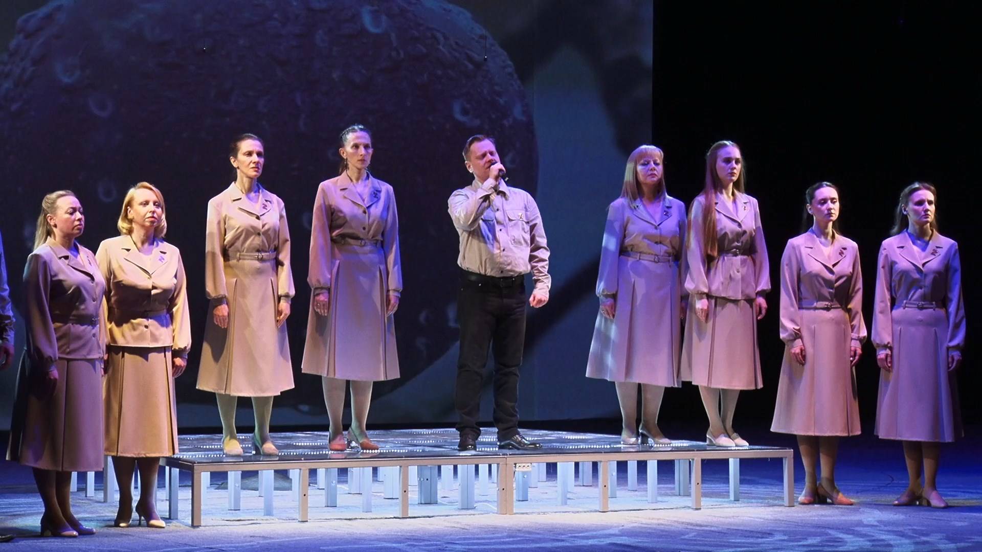 В «Омнибусе» состоялась премьера театрального урока «Блокпост»