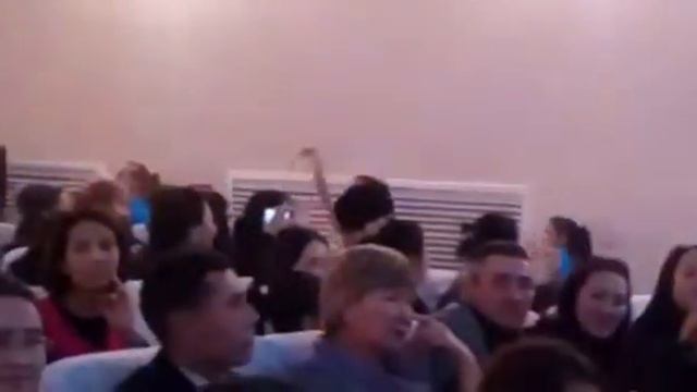 Хан Тенгри тобы Кел билейік