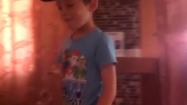 Прикол як скакати на мячі