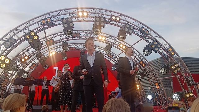 Артисты театра Табакова на концерте в честь 90 летия московского метро!