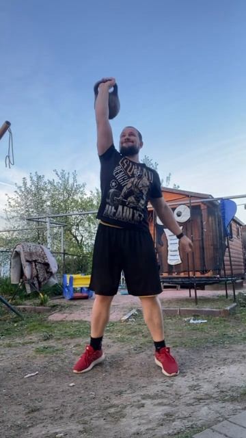 С гирькой 32. Тяжеловато, но нормально зашло 20.05
