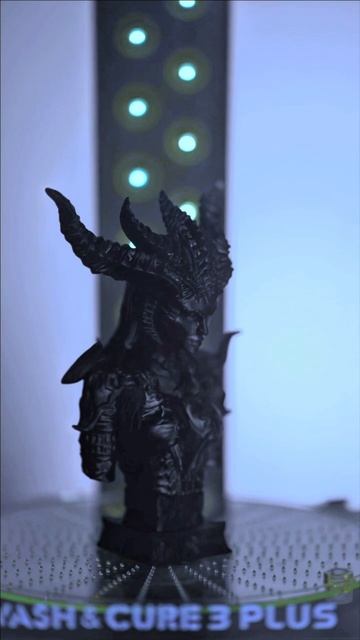 Засветка фигурки Лилит из игры Diablo #3d #3dprinting #3дпечать #3dprinter #anycubic