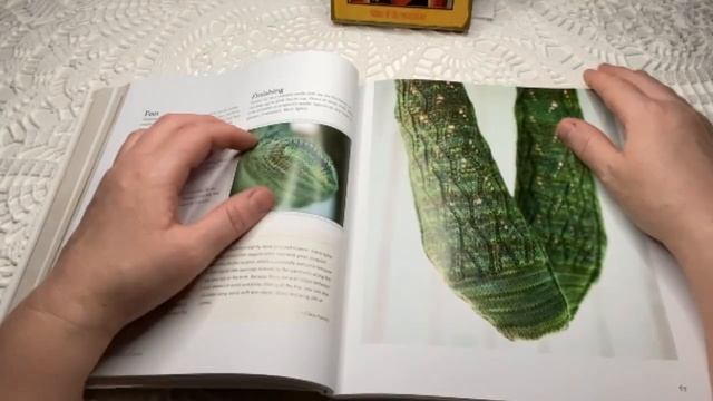 VLOG/ПОЛИСТАЛА КНИГУ О ВЯЗАНИИ НОСКОВ/ЧАЙ/МОРОЖЕНОЕ/ФИЛ?
