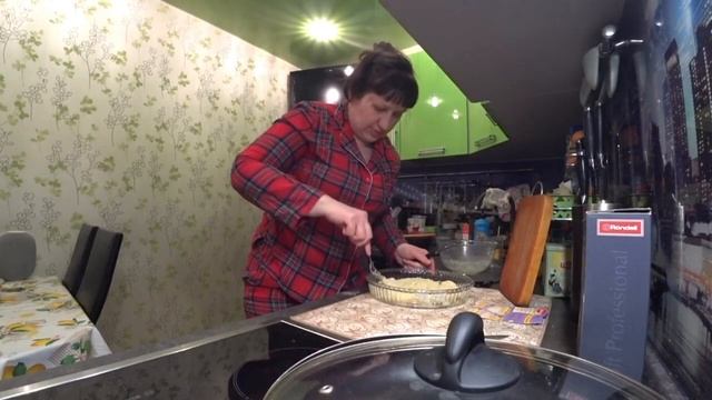 ДОМАШНИЙ ВЛОГ // ГОТОВЛЮ / БОЛТАЛКА