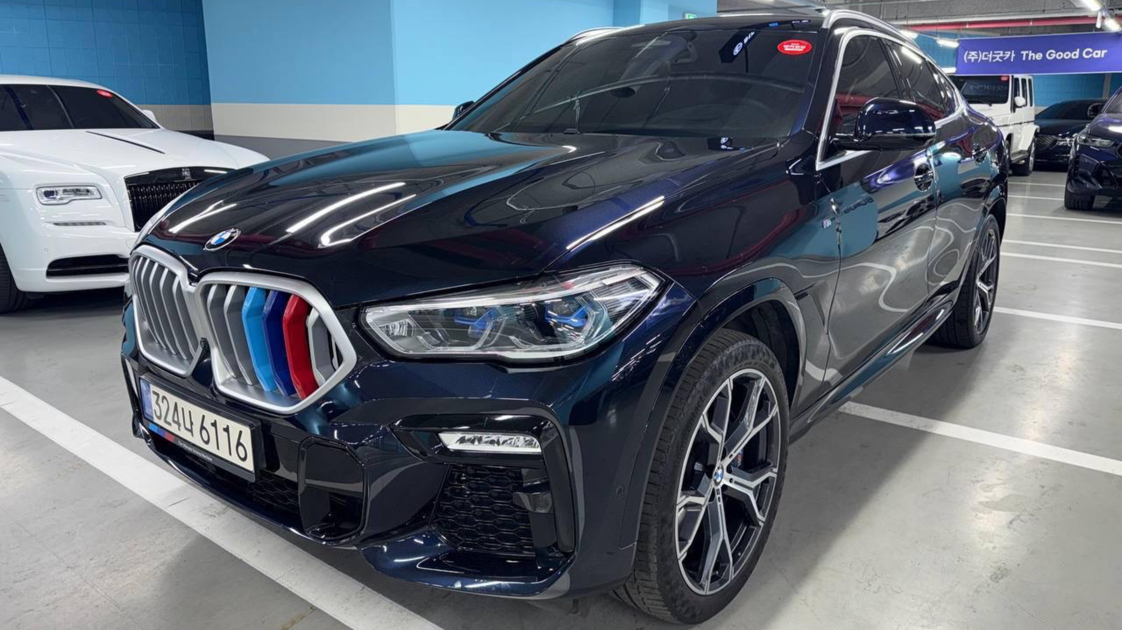 BMW X6 x Drive40i  
Автомобиль выкуплен и уже направляется в Москву