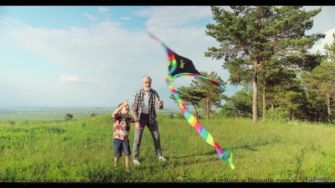 Музыка качает мысли, как ветер качает траву - Stepping out of the grotto -- Fourmi -- LAlunissage de