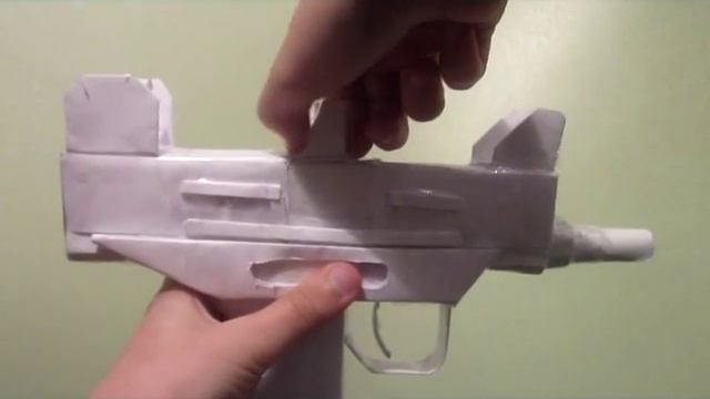Micro Uzi из бумаги