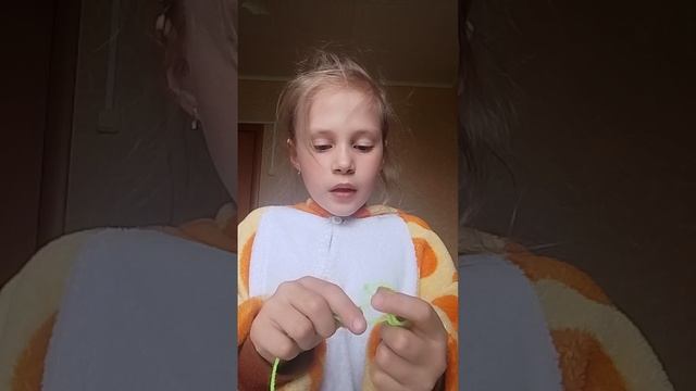 делаем осьминожка из Толстой  нитки.7 звёздочек