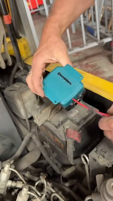 Адаптер аккумулятора Makita для запуска автомобиля😎👌