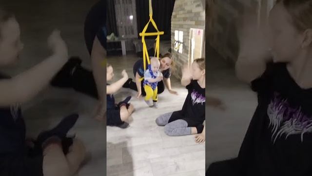 VID-20250405-WA0003