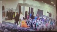 В Севастополе ранее судимый модник пытался украсть одежду из магазина