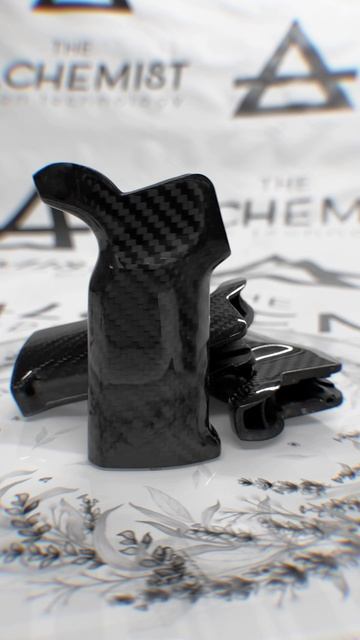 Карбоновая рукоятка AR-15