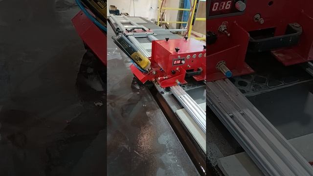 1000000990.mp4