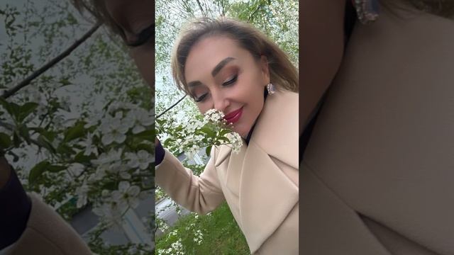 Потрясающая песня двух талантливых людей - 
Премьера песни ЗВЕЗДА