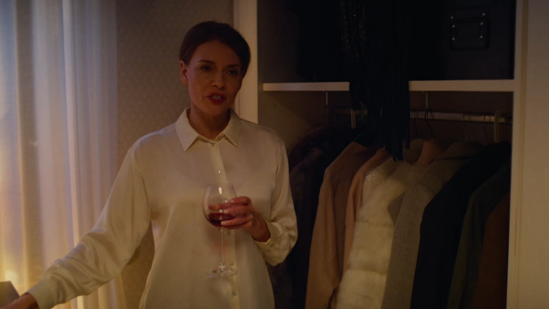 Чиновник (2021)