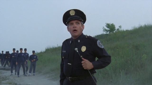 Заменить штаны [1984, film Police Academy]