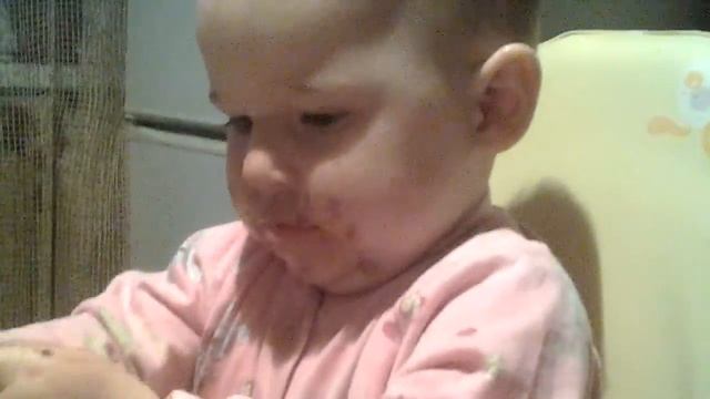 Едим шоколадку! Прикол