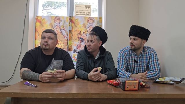 Пробуем вьетнамские подарки , вьетнамская еда, дурьян, острая лапша, экзотическая еда, экзотическа