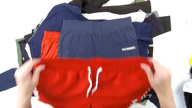 947558 Hummel. Женская, мужская одежда сток. Цена 2590₽/кг/Лот14