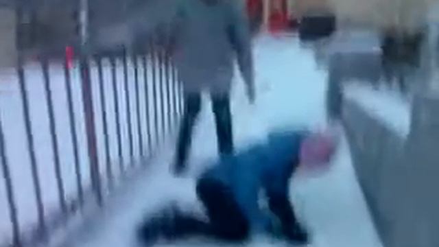 Девочка в угаах(УГГИ)