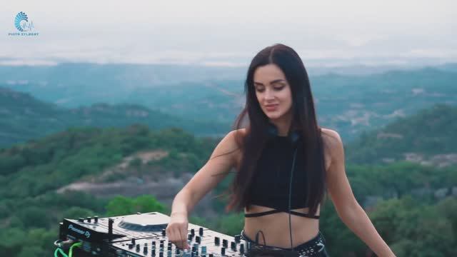 Kosmonova - Danse Avec Moi!