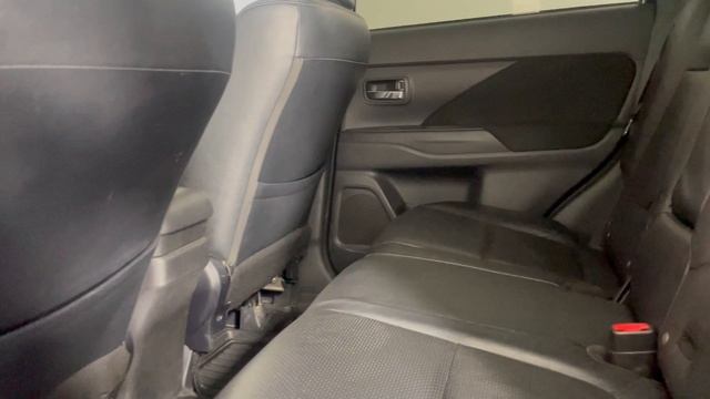 Mitsubishi Outlander 07851