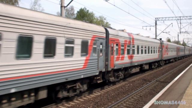 Тепловоз ТЭП70БС-326 с пассажирским поездом, перегон Пелла-Сапёрная.