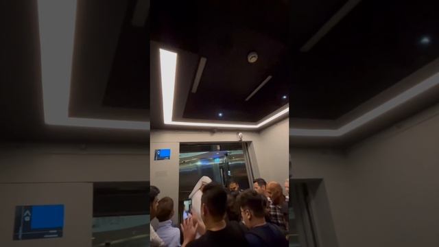 Поднимаемся на лифте на 125й этаж в БУРДЖ-ХАЛИФА | ДУБАЙ!