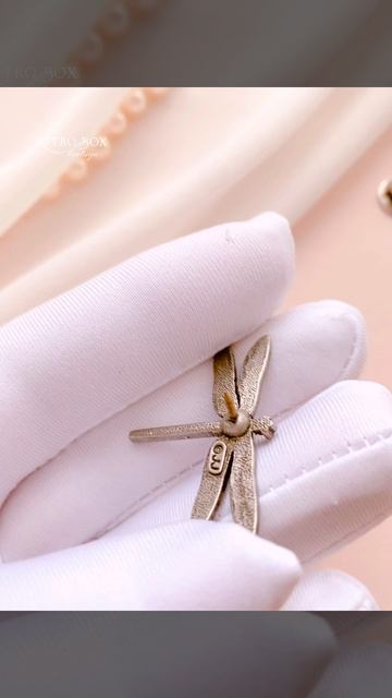 JJ / JONET JEWELRY Брошь-пин "Стрекоза"