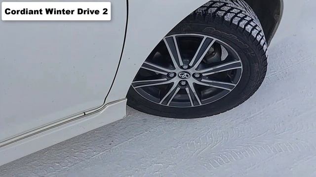 ТОП-8. Лучших зимних нешипованных шин🚘 Рейтинг 2024/25🏆