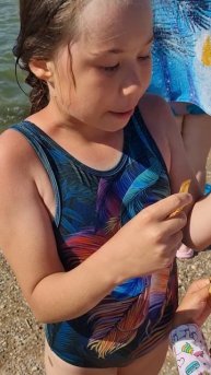 Угостили свои же земляки из Челнов ещё оказались такие хорошие своих сразу видно.