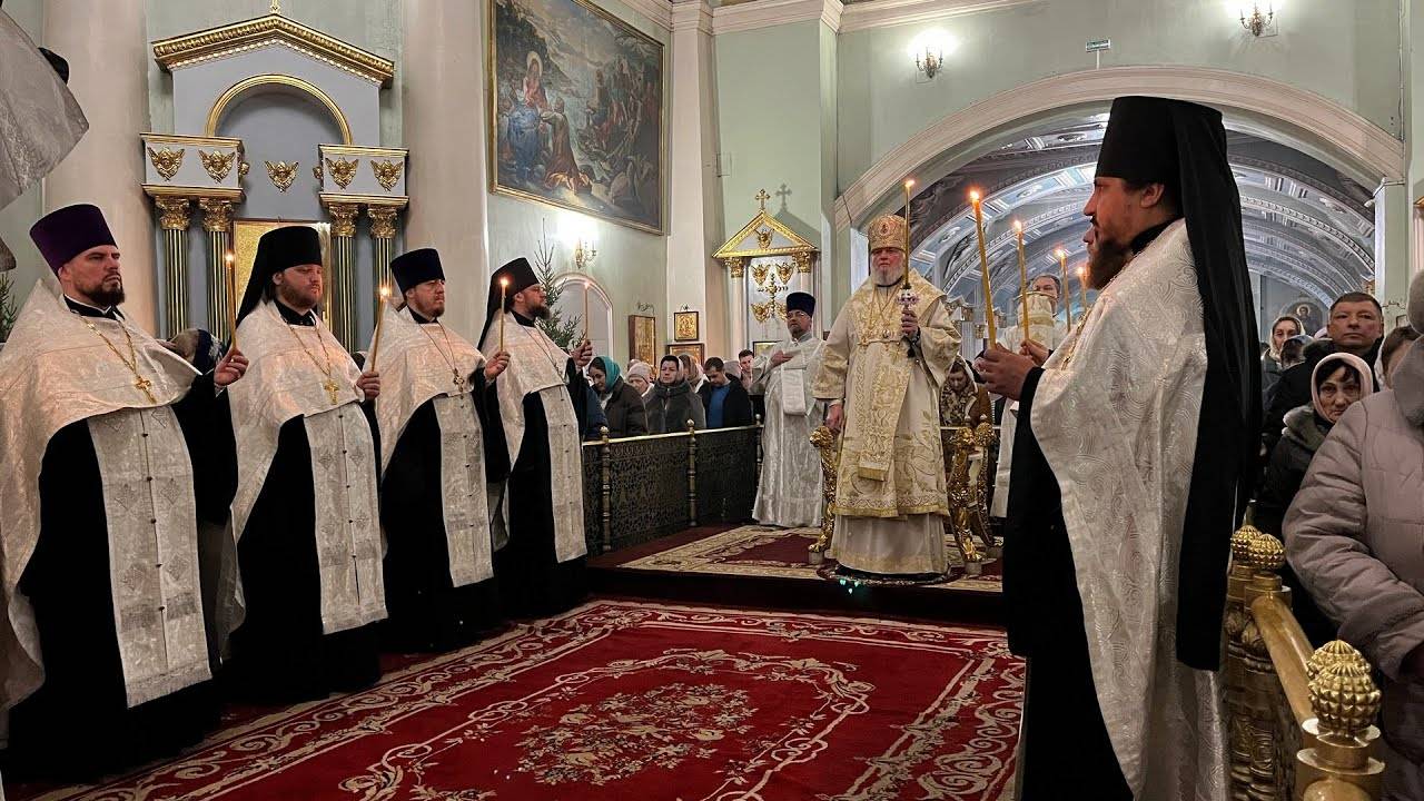 Вечерняя служба в Рождественский Сочельник. Курск.