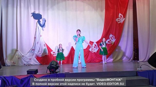 две лягушки