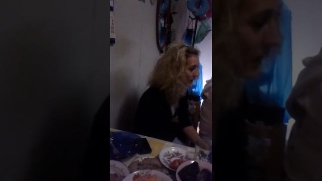 Рада гуляет.