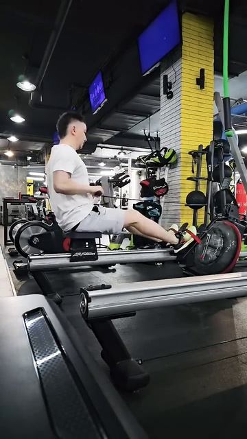 Cardio workout: three simulators for 20 minutes each / Кардио тренировка: три т