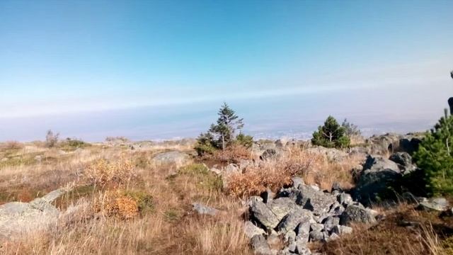 Красив панорамен изглед на София от връх Камендел , Витоша