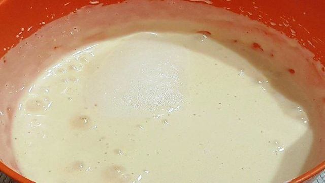 Яблоная шарлотка