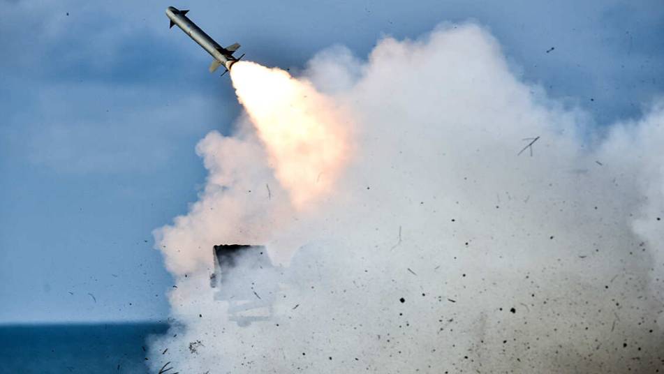 Силы ПВО сбили четыре украинских дрона в небе над Крымом