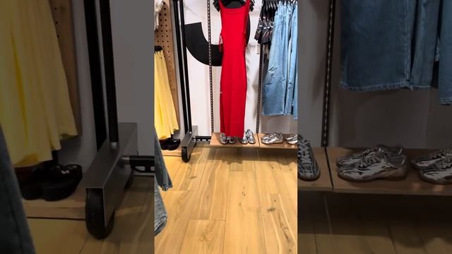 Обзор бренда «BERSHKA» в Дубае МоллЭмирейшен #dybai #samsonova_styl