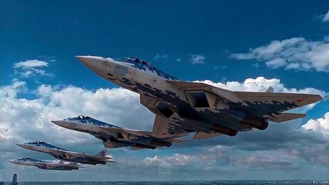 Знатоки и эксперты, это реальная сьёмка или нейросеть.