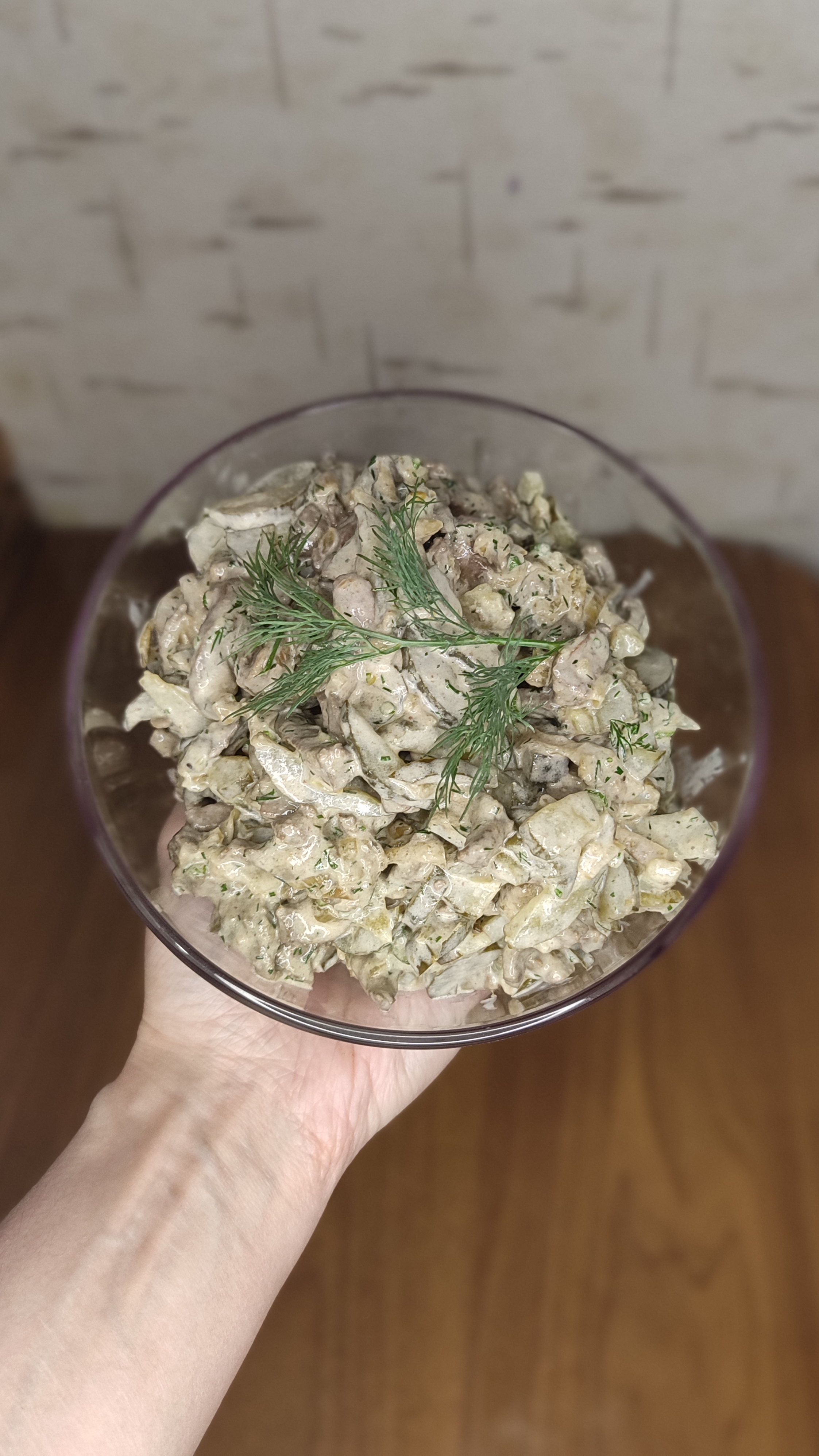 Вкуснейшый салатик из печени