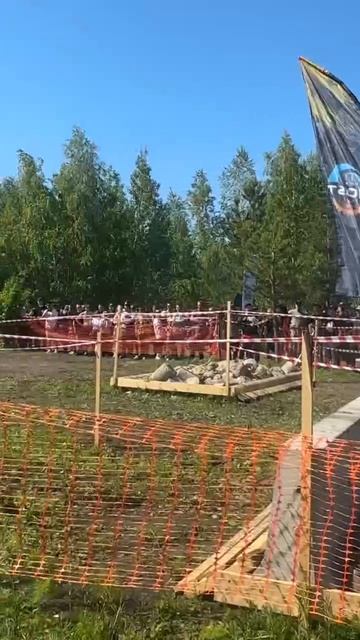 Сейчас возле Поливно проходит эндуро-гонка «Мост». Заявлено более 300 участников в классах Хард, хоб