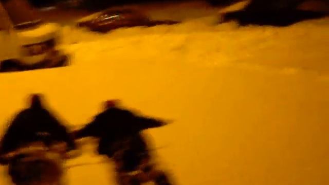 Новый год или то как мы прыгали в снег)