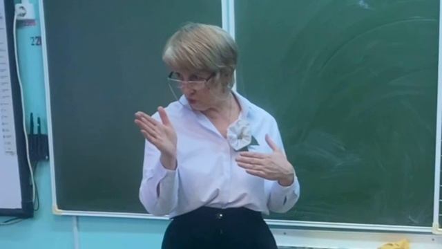 Информационный ролик на конкурс «Лучший учитель-предметник »