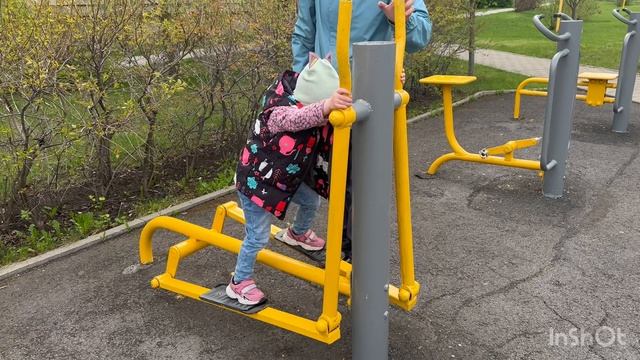 Вики лайф на тренажерах💪