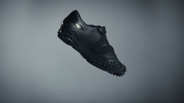 PUMA Mostro в AMAZING RED