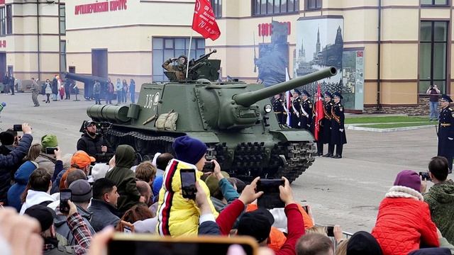 Парад в музее отечественной военной истории 9 мая 2025 года.