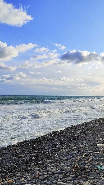 красивые волны черного моря #природа #небо #облака #trip