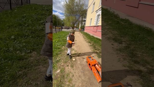 Лео подготовил всё для битвы с гипер стражем!!!!!!!!!!!!